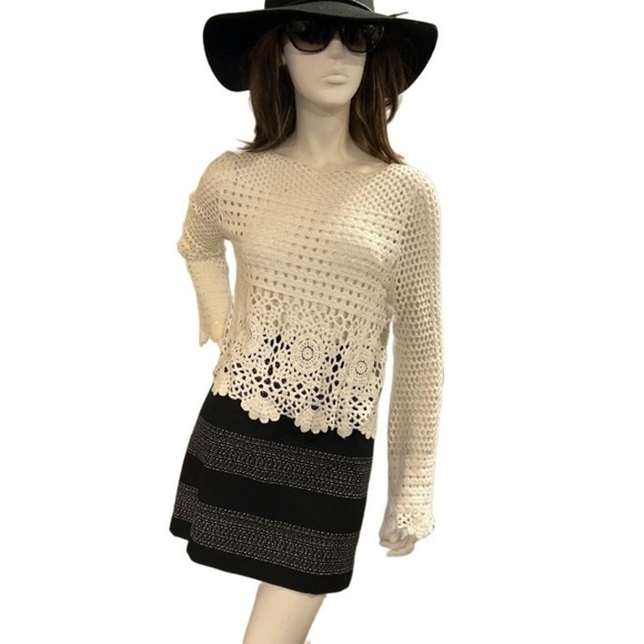 Crochet Boho Top from Robertson & Rodeo. - Picture 2 of 3